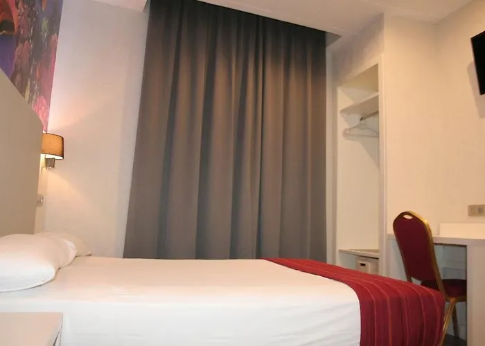 招待所 Standbyme Ramblas 巴塞罗那